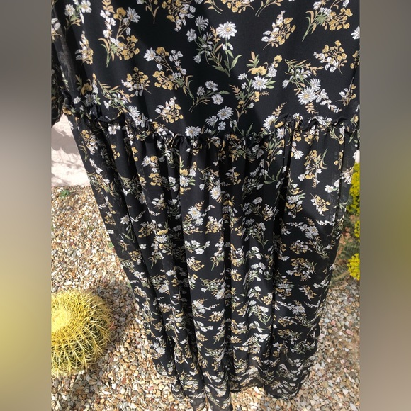 ASTR the label bohemian maxi black yellow floral long sleeve dress - Picture 14 of 14